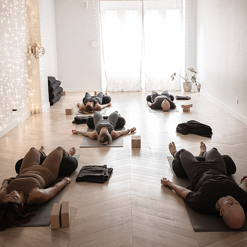 salle cours Hyphen savasana